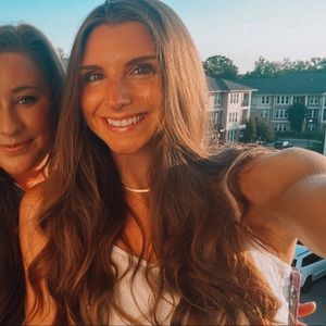 Meet your Posher, Shayna